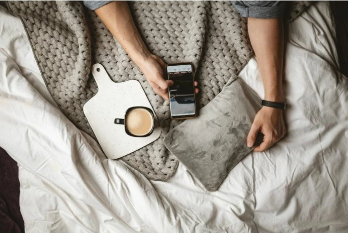 Jastëk ngrohës elektrik ADLER AD7427 360W 30x22x6.5cm me mbulesë fleece, gri