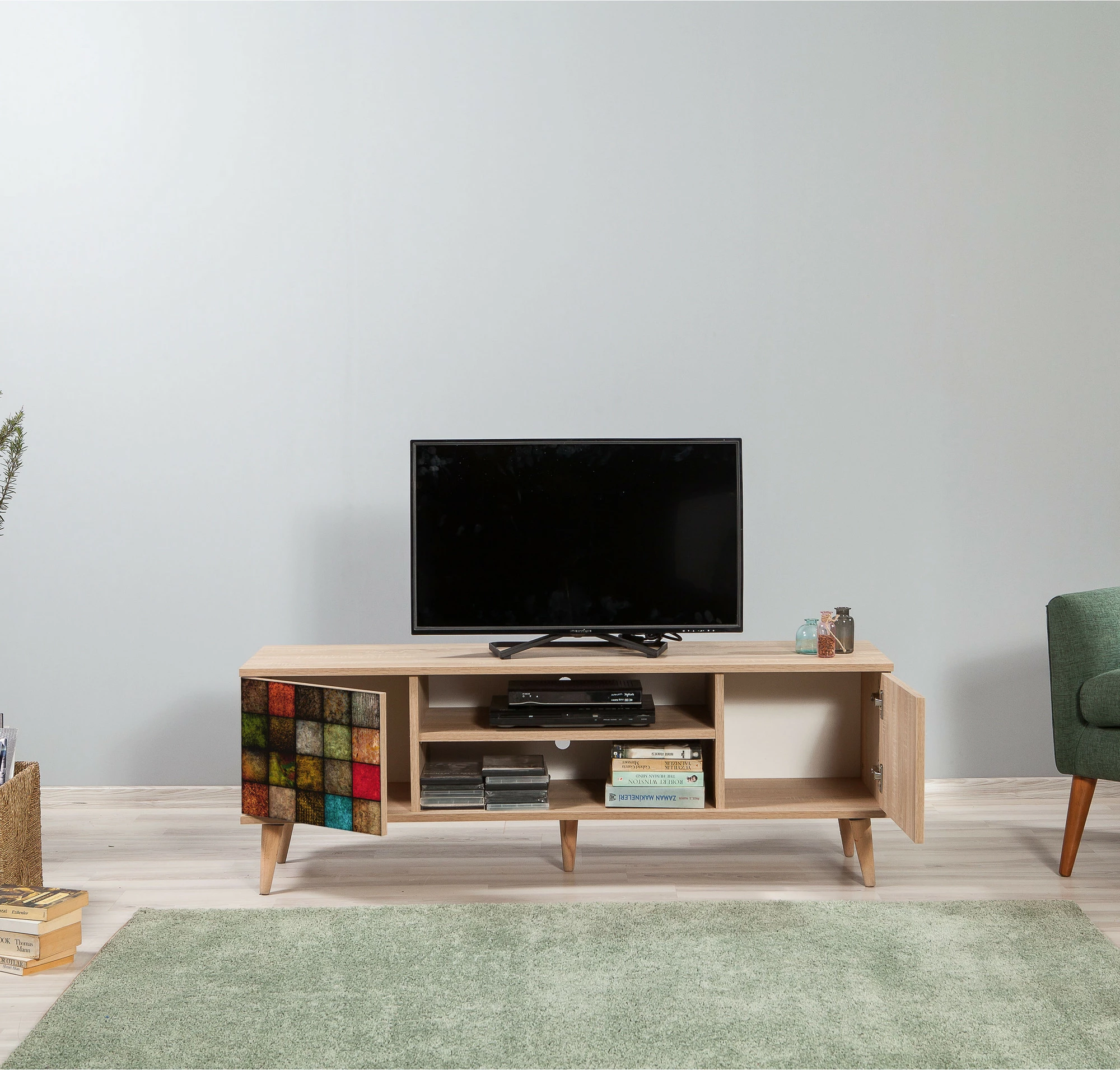 Komodë TV Hanah Home, Truva-723, ngjyrë lisi Sonoma
