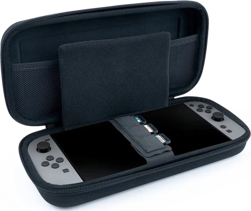 Këllëf udhëtimi Nacon Travel për Nintendo Switch 2, me shell të fortë, me shkumë të brendshme, i zi