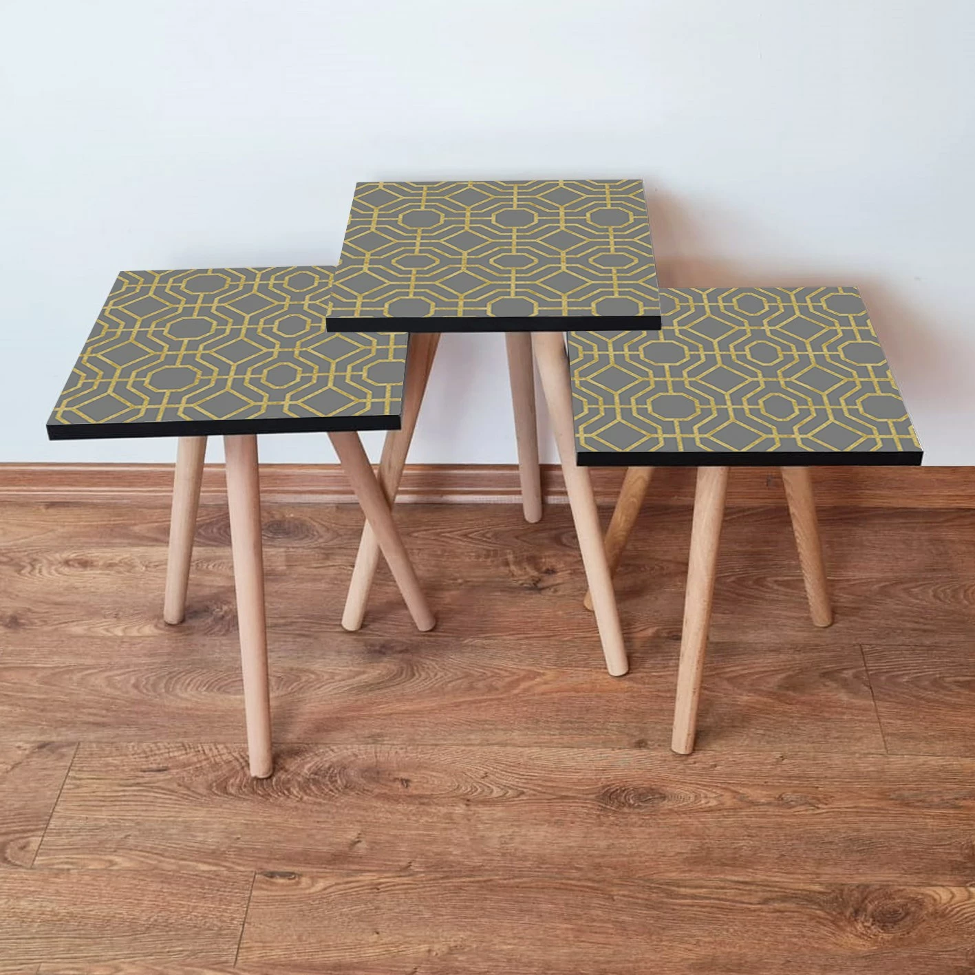 Set tavolinash ndihmëse, 3 copë, Skye Decor, gri/verdhe, 3Shp238