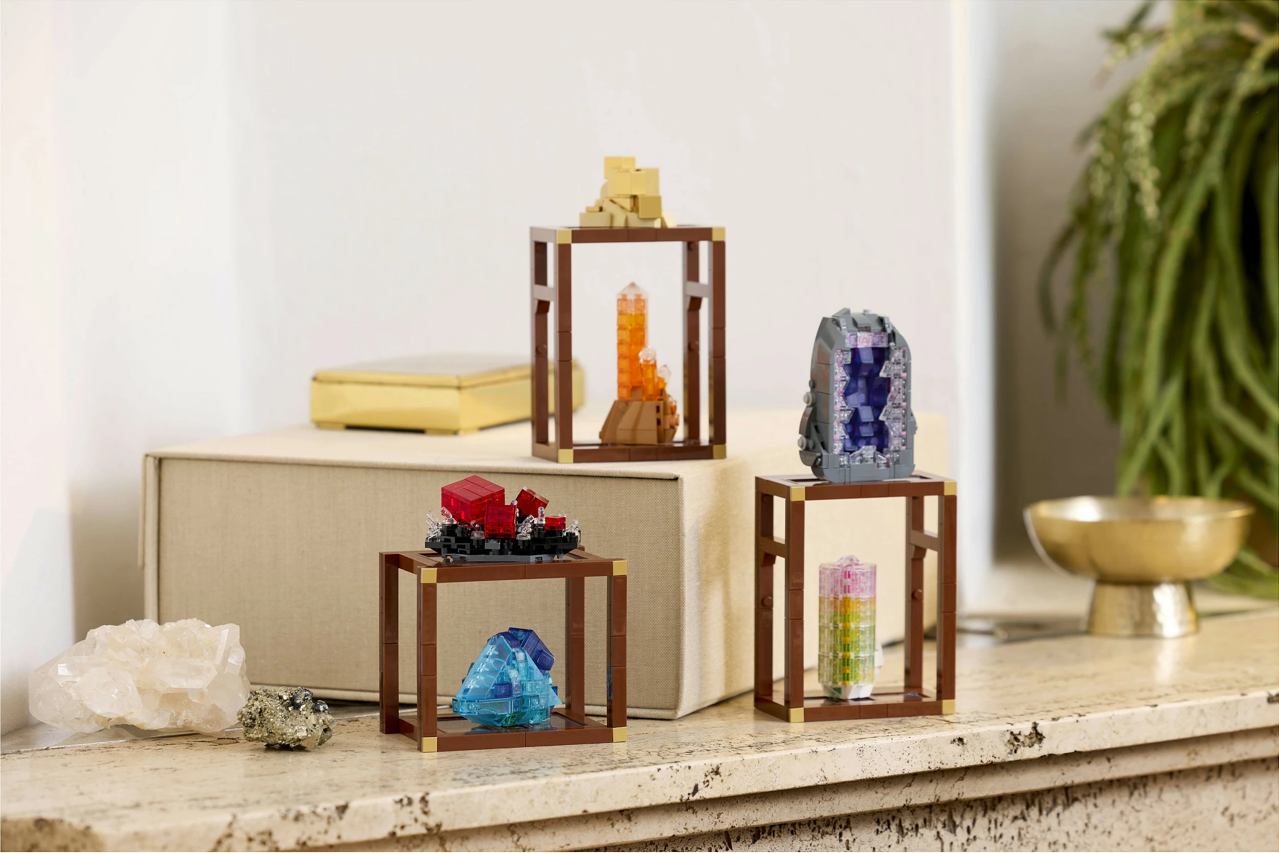 Set LEGO Ideas Mineral Collection 21362, 880 copë, 18+, shumëngjyrësh