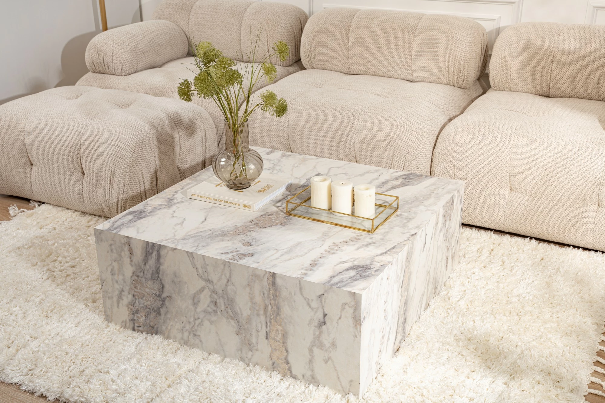 Tavolinë kafeje Nordure, Prizma, ngjyrë Freesia Marble