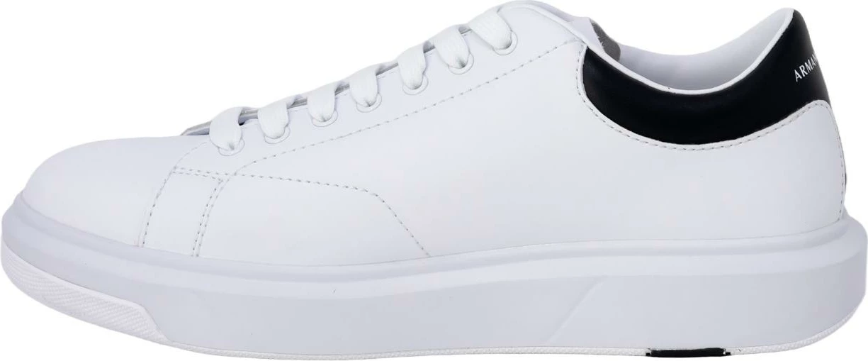 Atlete për meshkuj Armani Exchange XUX123 XV534, të zeza dhe të bardha
