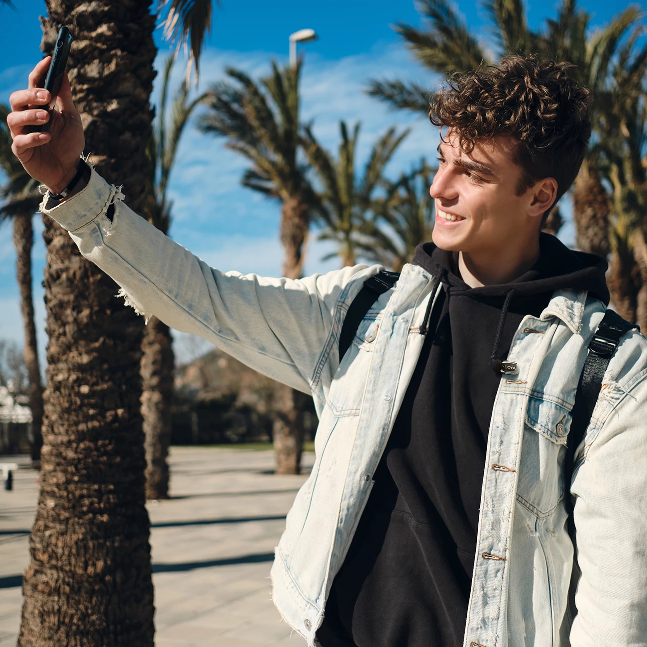 Sistem mikrofonash wireless BOYA Mini 2-01 2.4GHz 48kHz/24-bit 2x transmitter + 2x receiver USB-C/Lightning, i zi