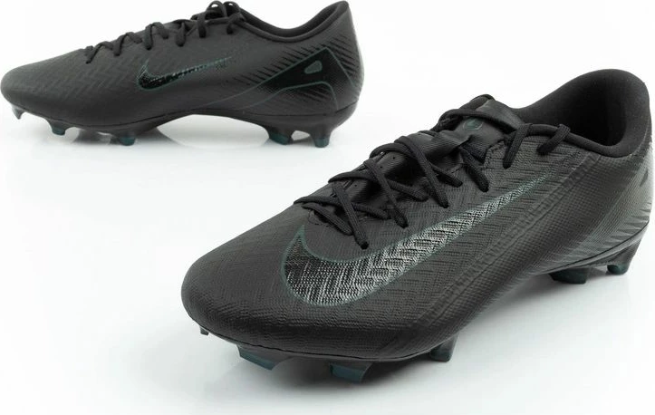 Atlete futbolli Nike Zoom Vapor 16 Academy FG/MG, të zeza