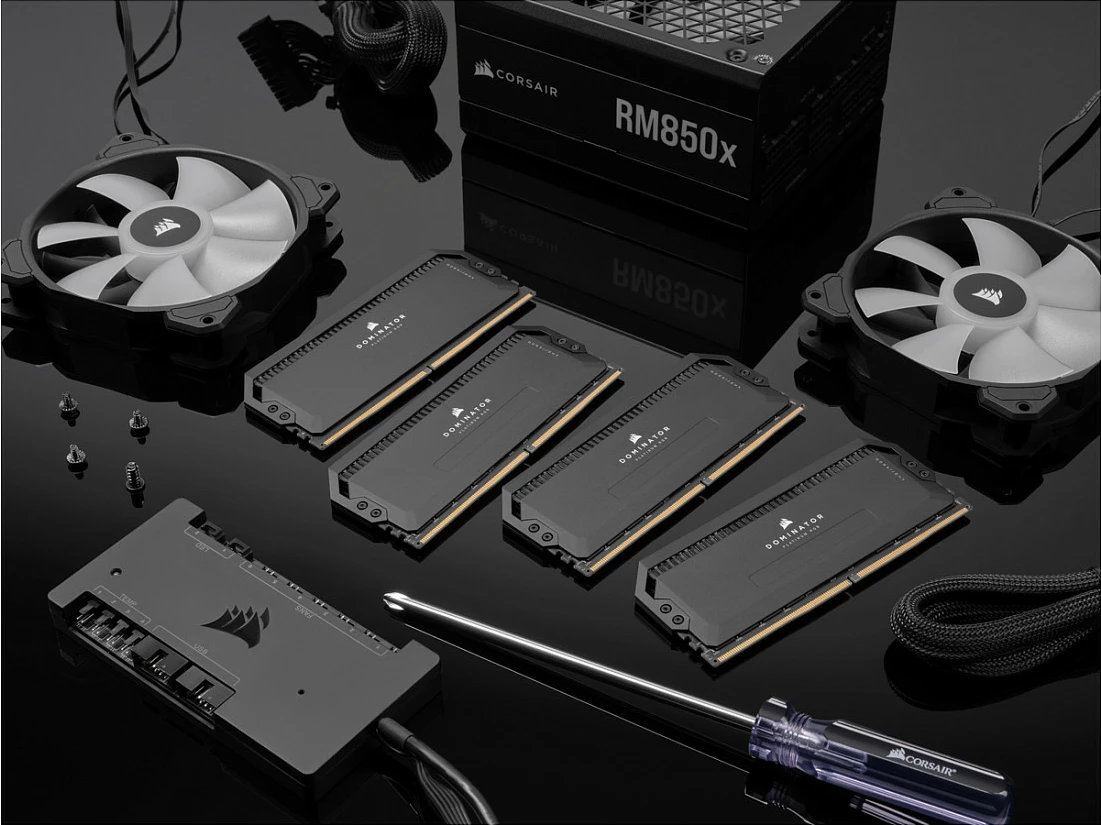 RAM Memorje Corsair Dominator Platinum RGB 64GB (2x32GB) DDR5 6600MHz, e zezë