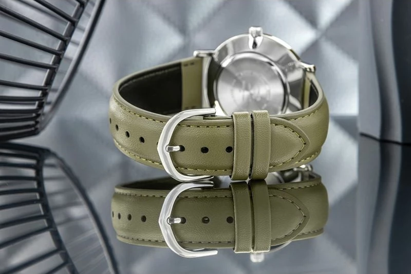 Orë dore për meshkuj CASIO, olive