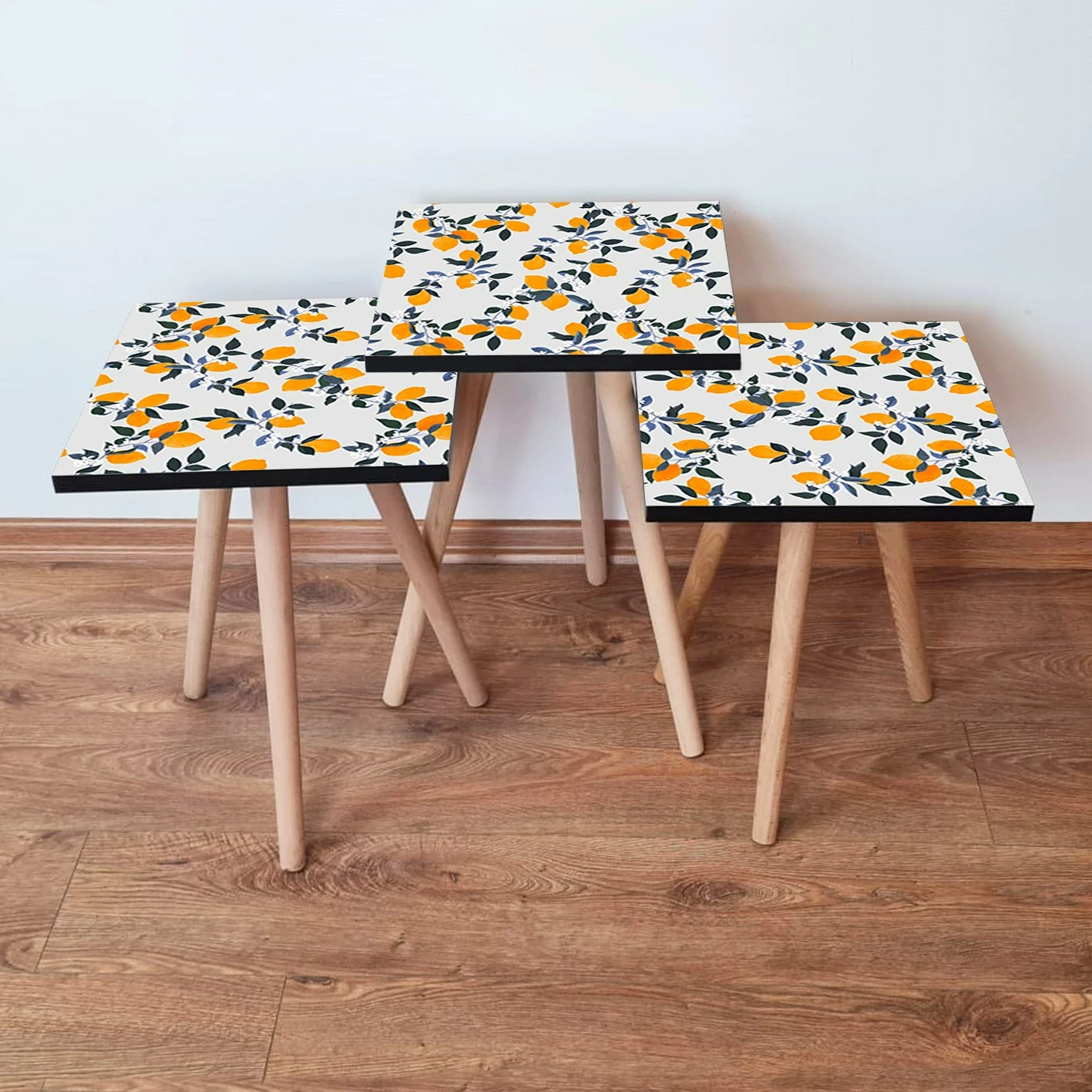 Set tavolinash ndihmëse, 3 copë, Skye Decor, ngjyra të bardhë, portokalli, e gjelbër, 3Shp158