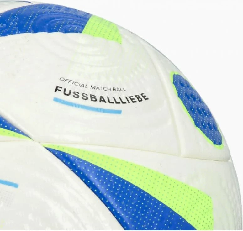 Top futbolli adidas, bardh e kaltër [Madhësia: 5]