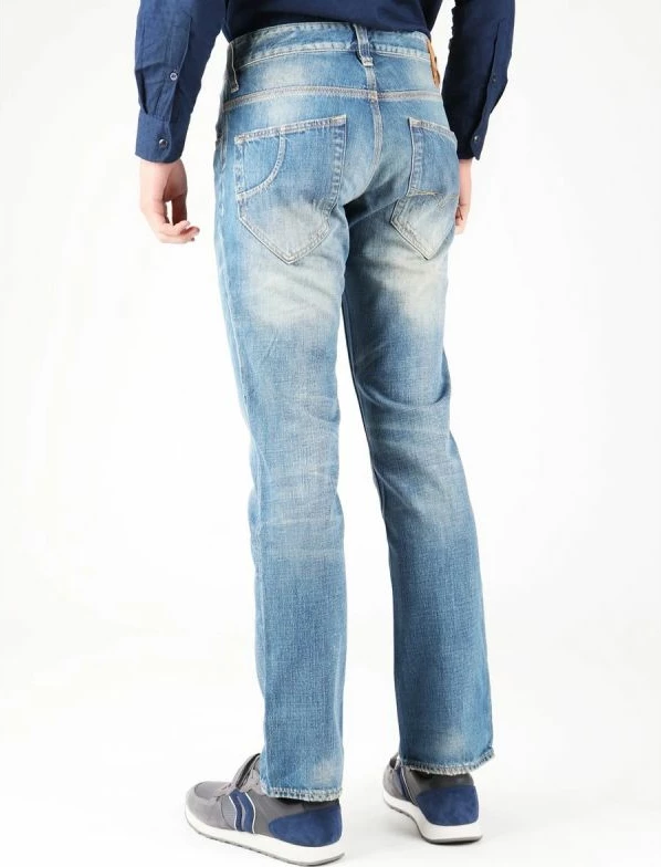 Xhinse për meshkuj Guess