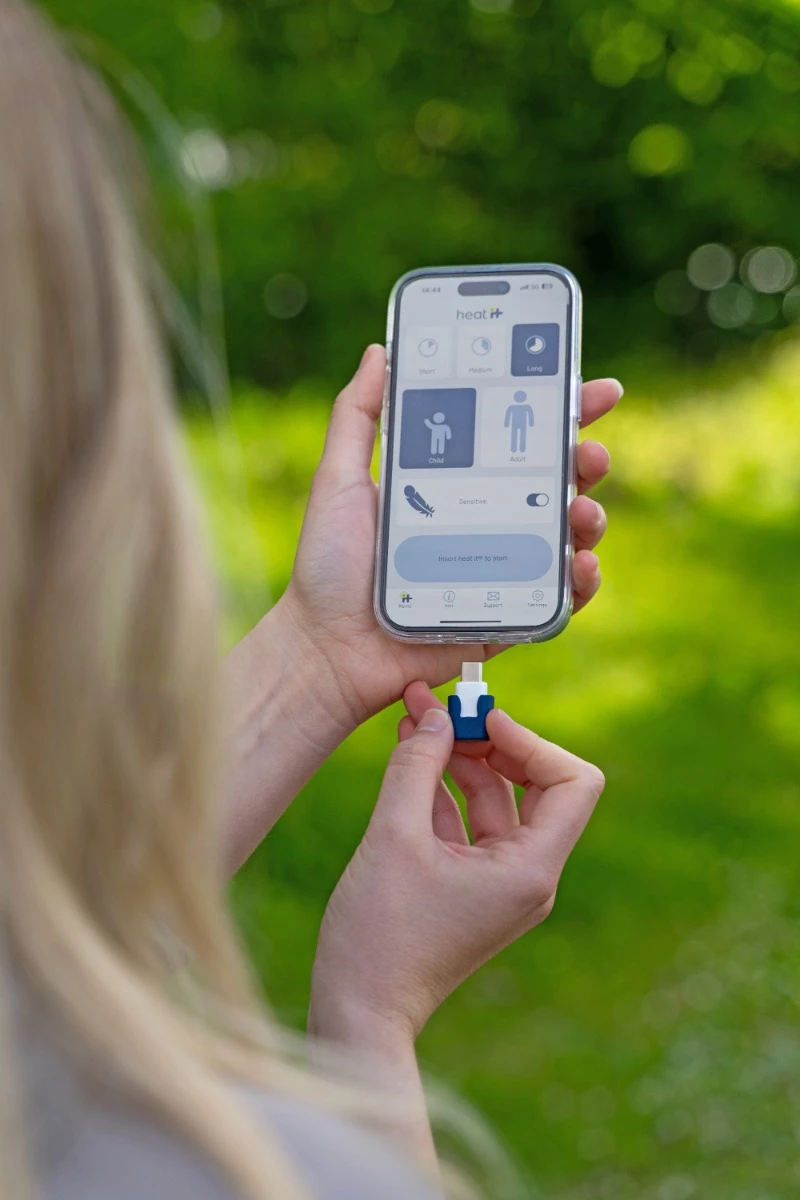 Pajisje kundër pickimeve të insekteve HEAT IT V3 USB-C, e kaltër