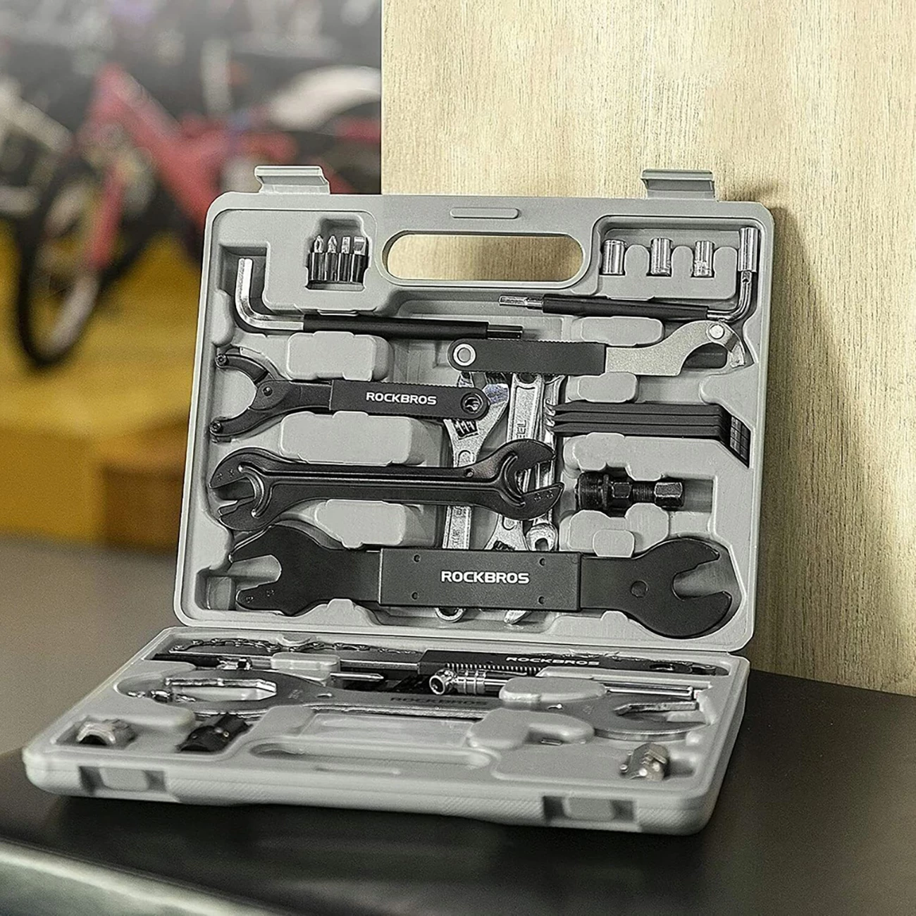 Set veglash për biçikletë Rockbros 43210810001, 44 pjesë, gri/zi