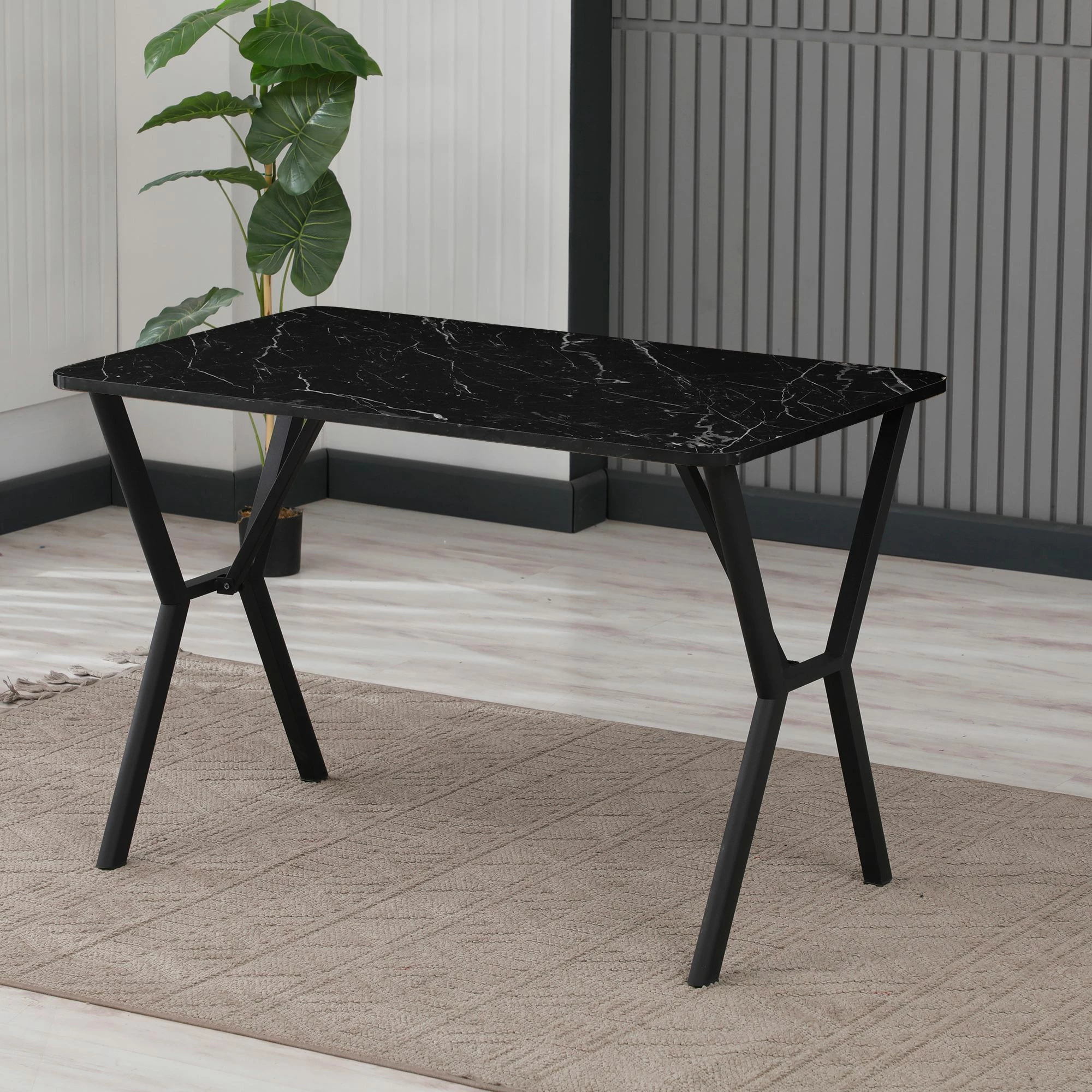 Tavolinë ngrënieje Skye Decor, elma 110, e zezë