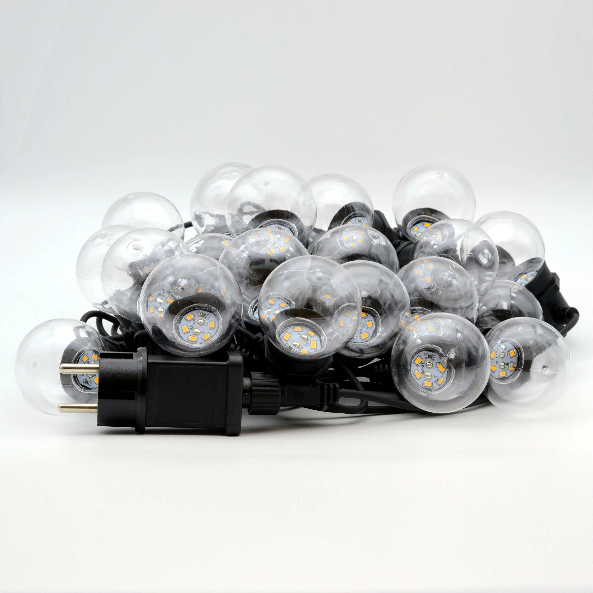 Drita dekorative LED RealPower 463627, 10 m, 24 llamba, 2200K, me bateri, e zezë