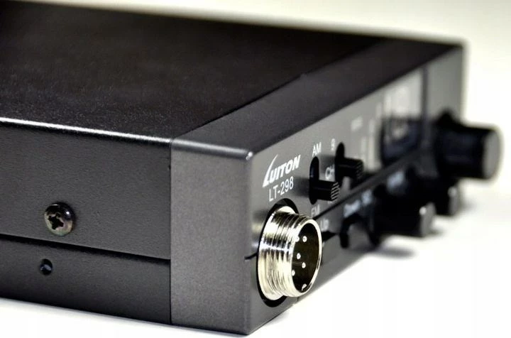 Radio CB Luiton LT-298, AM/FM, me çakmak, e zezë