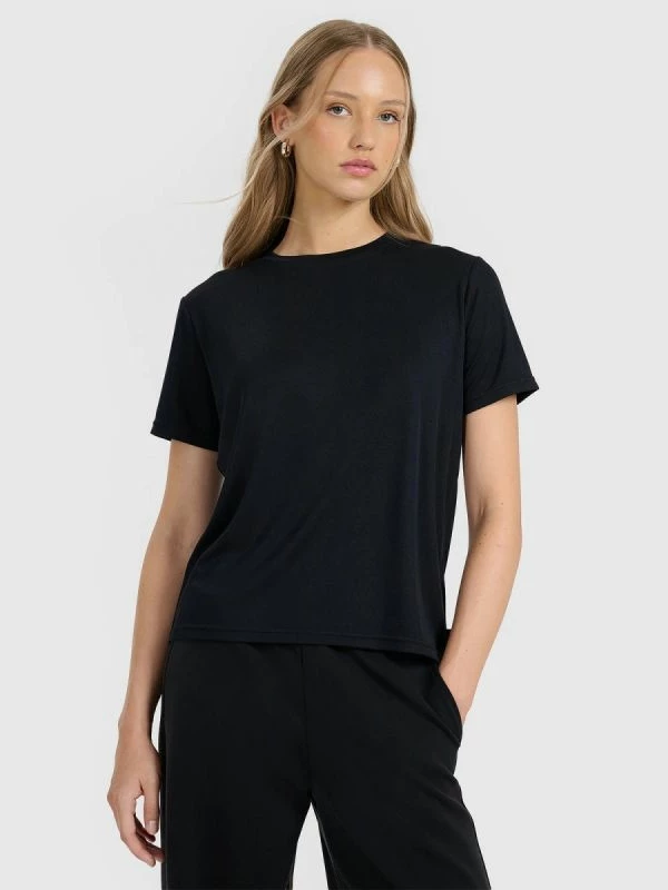 Maicë për femra 4F, e zezë