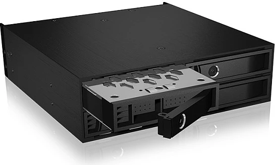 Kafaz SSD ICY BOX IB-2242U2K, 5.25", 4x 2.5" U.2 NVMe, hot-swap, me çelës, i zi