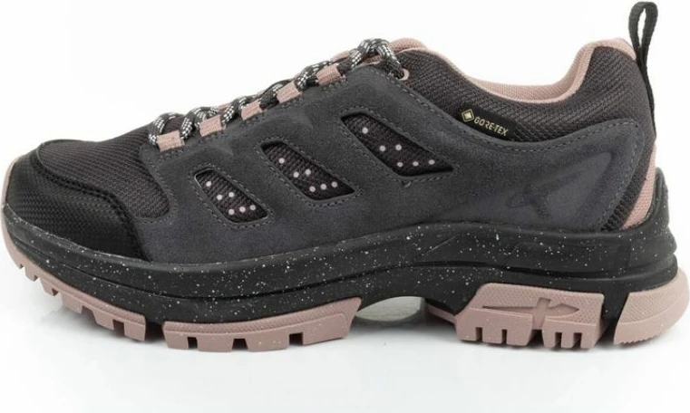 Atlete femra Tamaris, vjollce