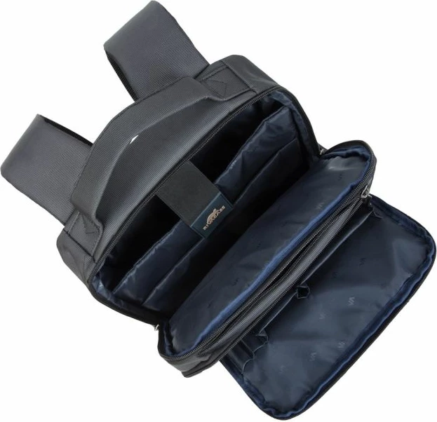 Çantë shpine për laptop RIVACASE 8262 15.6\" 15 l e zezë