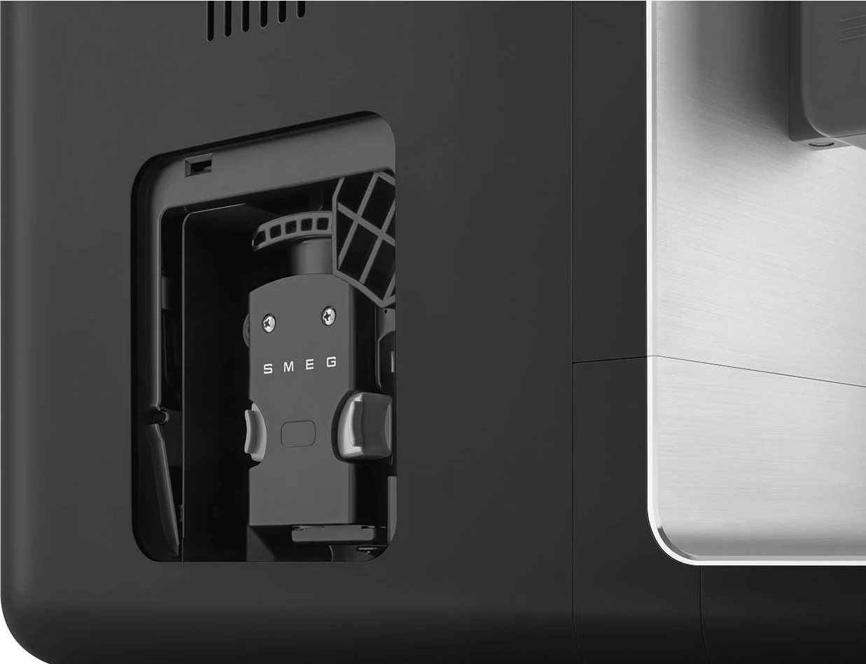 Makinë automatike espresso Smeg BCC13BLMEU, 1.4 L, 19 bar, e zezë matte