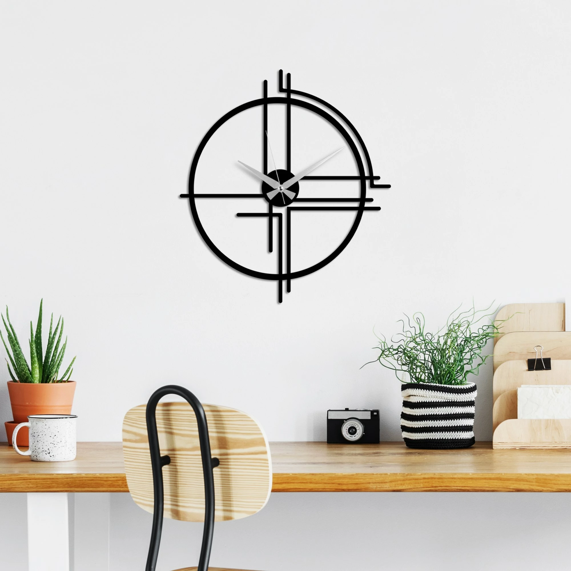 Orë muri dekorative prej metali, Wallity, dizajn unik