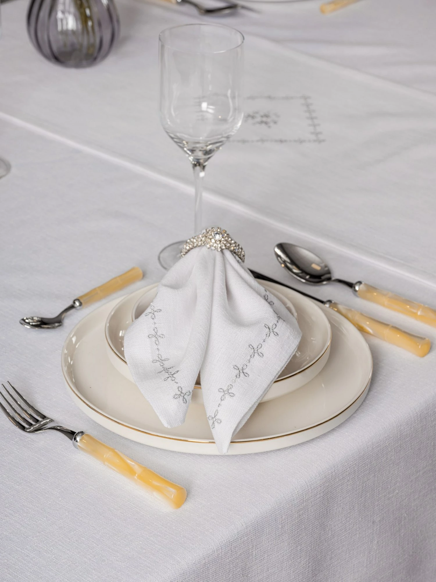 Set mbulesash tavoline (8 copë), L'essentiel, Pera, e bardhë