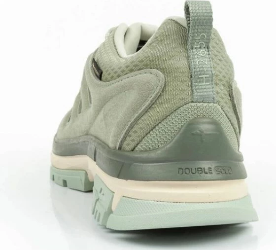 Atlete femra Tamaris, të gjelbra