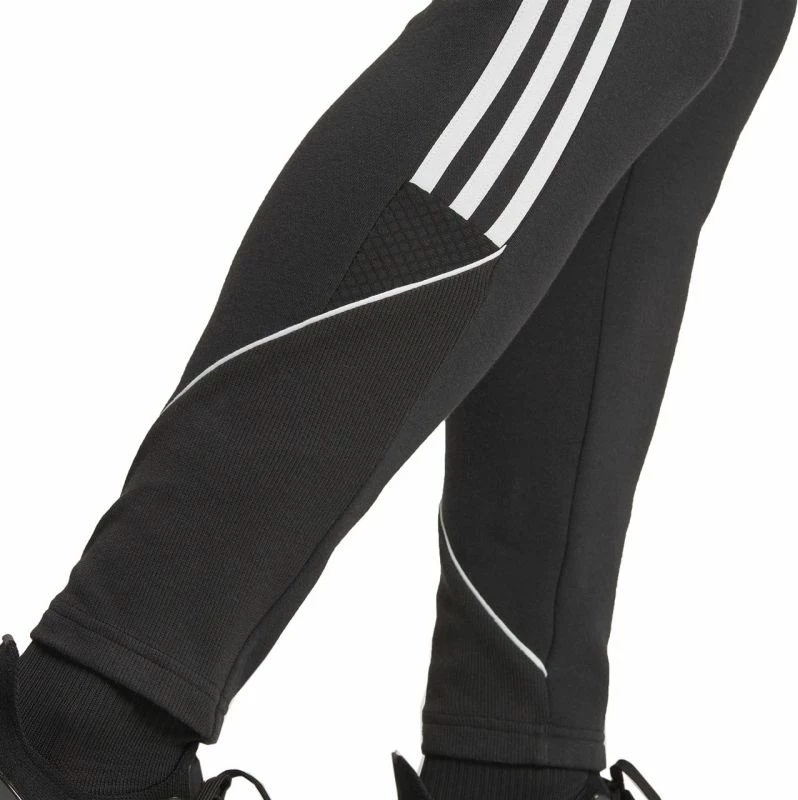 Trenerka të poshtme për femra Adidas, të zeza [Madhësia: XXL]