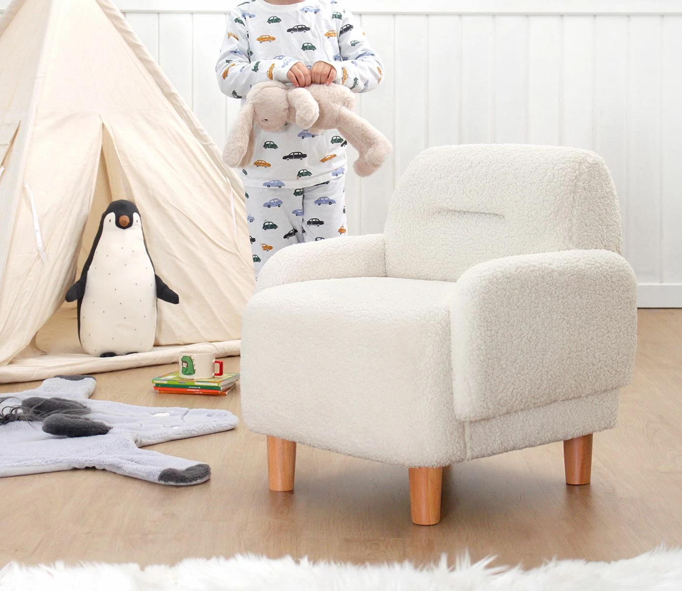 Karrige fëmijësh me krahë, Cobie Teddy, ngjyrë e bardhë