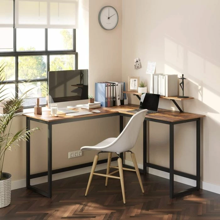 Tavolinë kompjuteri këndore L-shape VASAGLE/SONGMICS ALINRU LWD56X, 140×130 cm, me raft monitori, kafe rustike/zezë