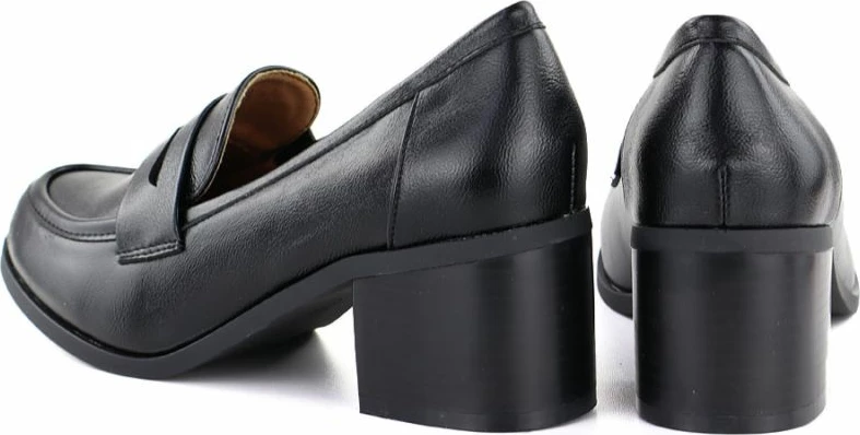 Këpucë me taka për femra M. Daszyński MR2201D-3A, të zeza