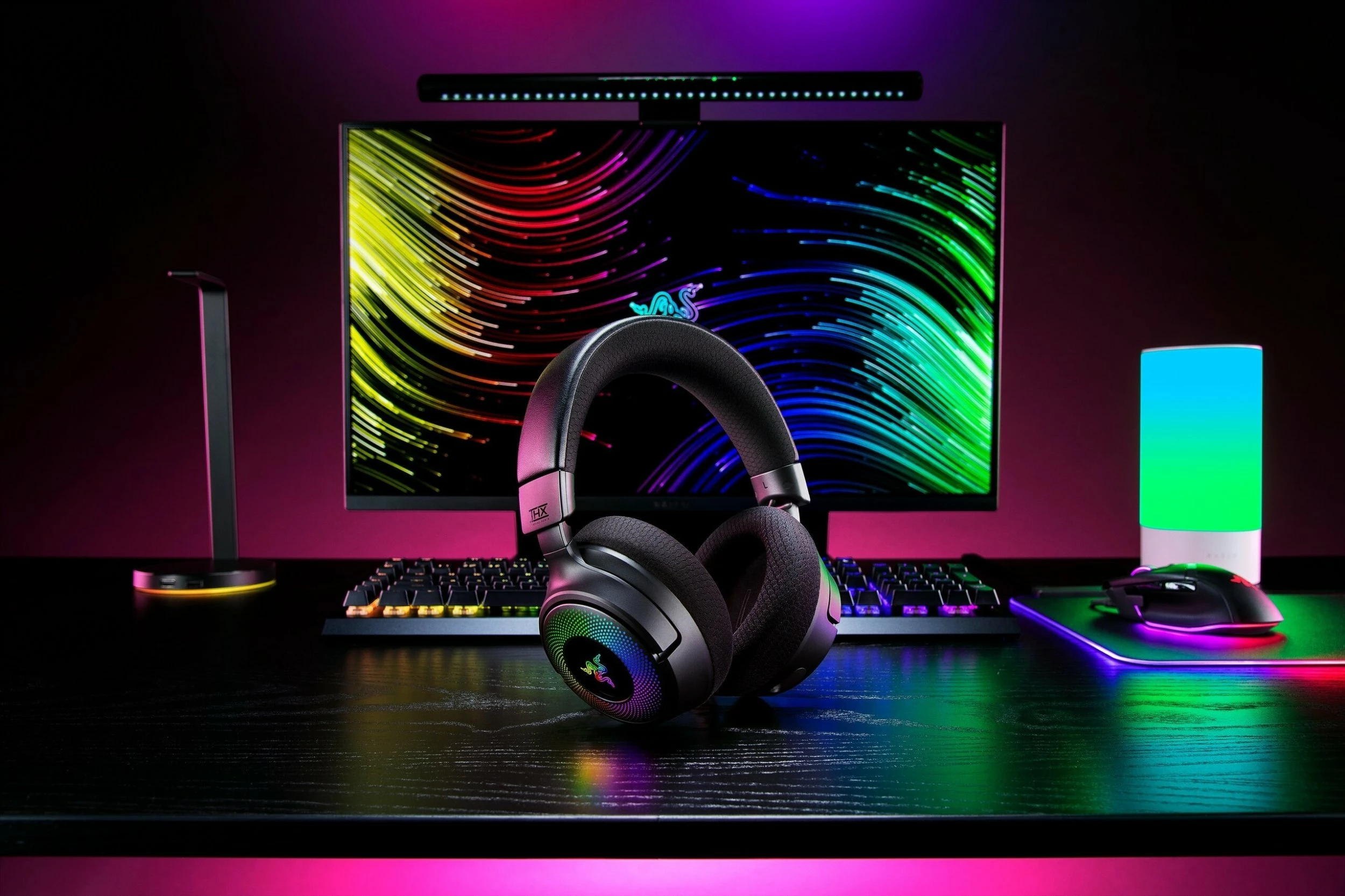 Kufje gaming Razer Kraken V4 (RZ04-05170100-R3M1), wireless, USB/USB-C, Bluetooth, THX Spatial Audio, RGB, të zeza