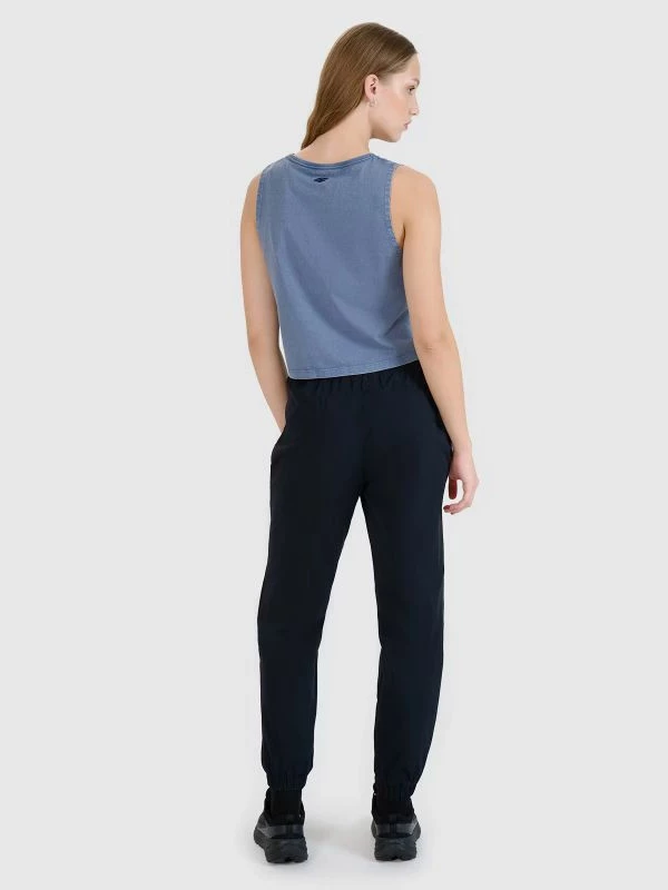 Pantallona të lehta për femra 4f