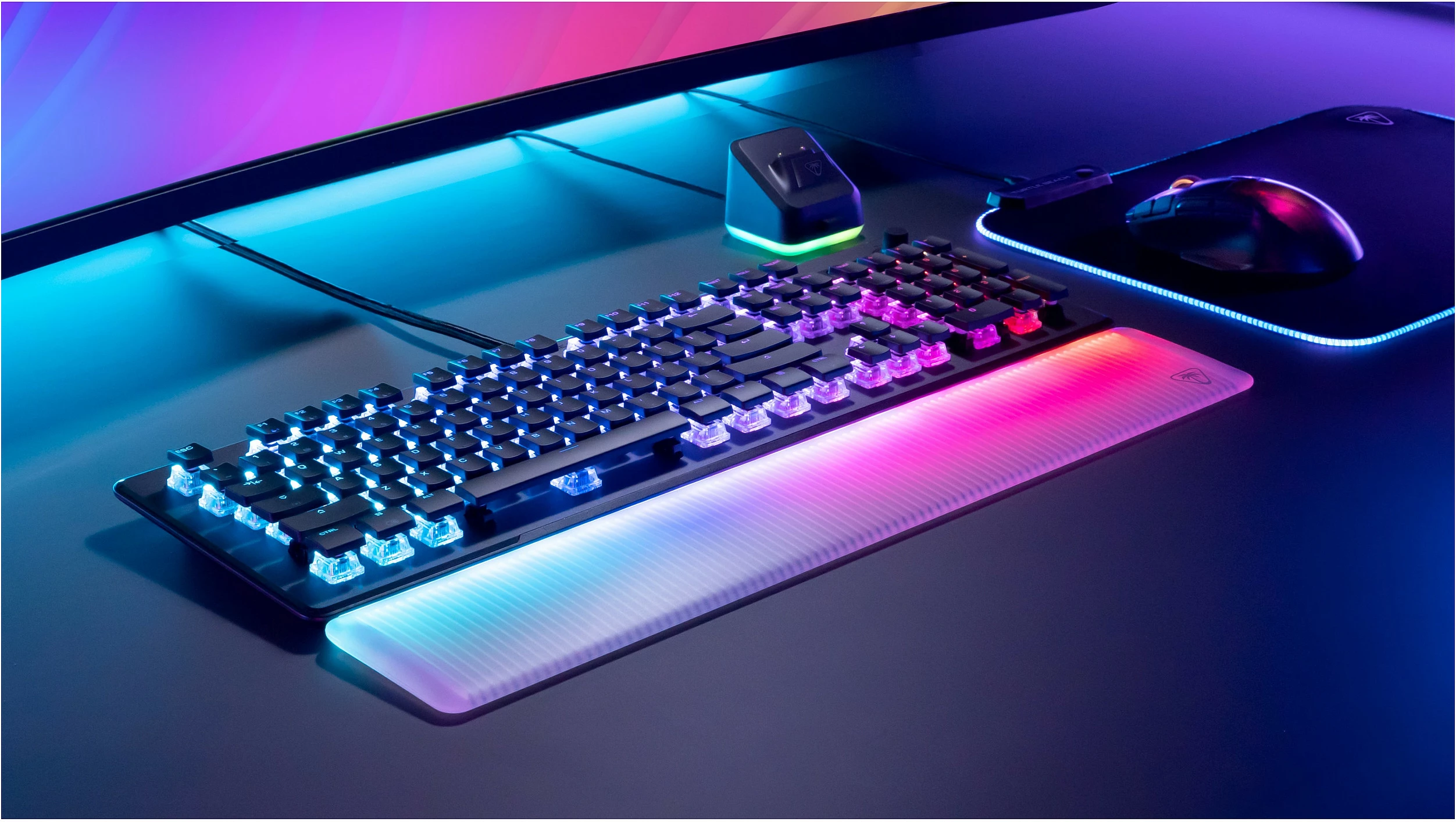Tastierë gaming Turtle Beach Vulcan II Max, USB, full-size, RGB, QWERTZ (DE), e zezë