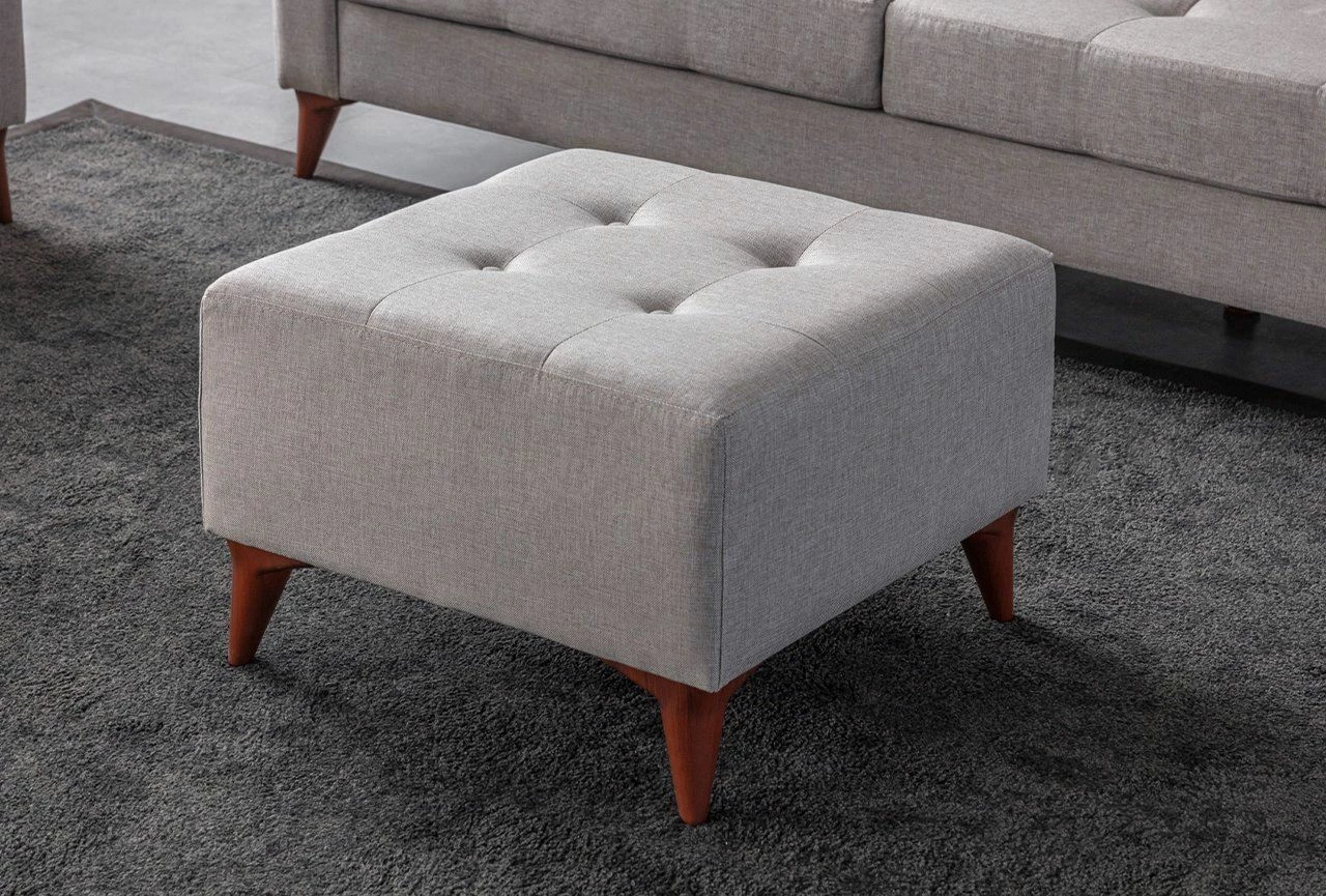 Tufet krem, Atelier del Sofa, 60x60x30cm