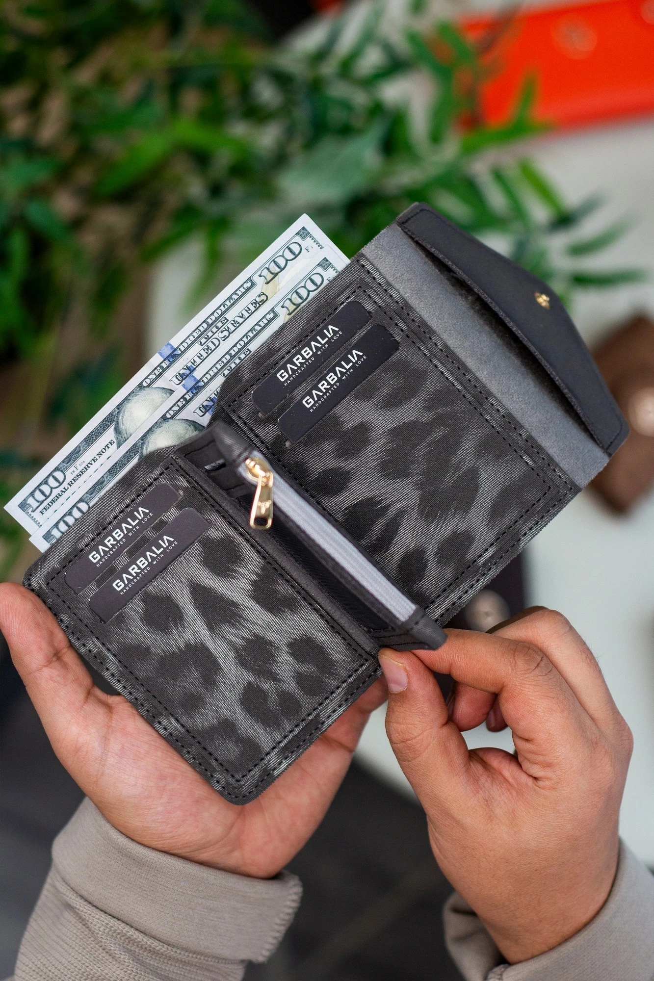 Portofol për gra, Zoozie Bags, ngjyrë antracit, leopard