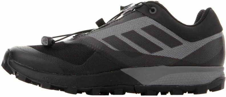 Atlete për femra adidas [Madhësia: 36 2/3]