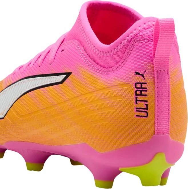 Atlete futbolli për fëmijë Puma Ultra 6 Match FG/AG 108701 05 [Madhësia: 33]