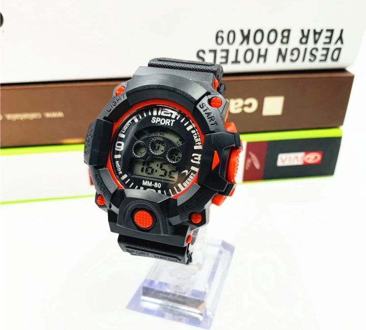 Orë digjitale Sport WR30MK, zezë/kuqe