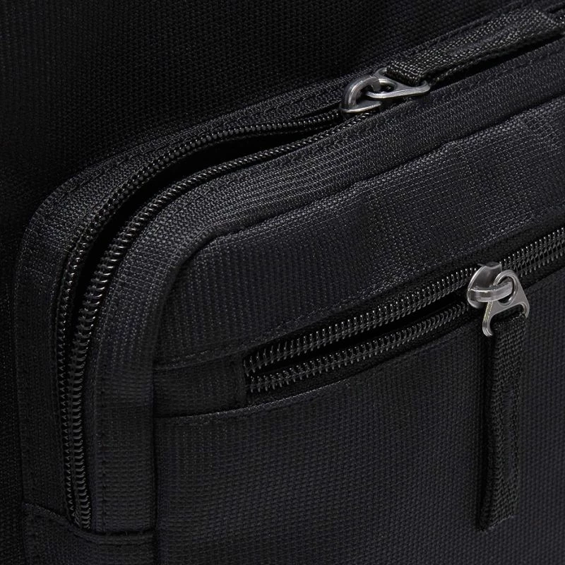 Çantë shpine Nike Heritage Eugene, e zezë