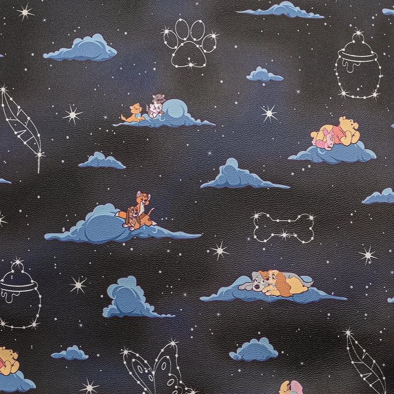 Çantë shpine mini Loungefly Disney Classic Clouds AOP, 22.8 x 26.6 x 11.4 cm, e zezë