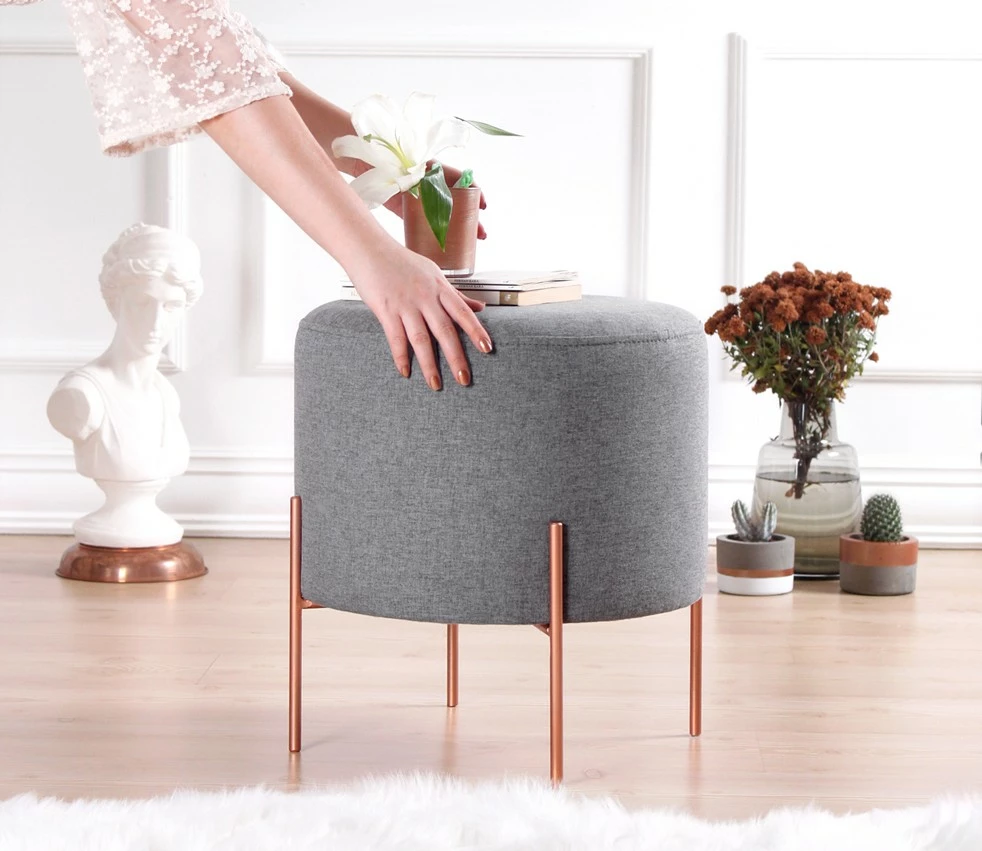 Puf Atelier del Sofa, ngjyrë gri, këmbë bakri, 42x40cm