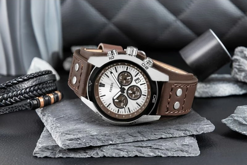 Orë dore për meshkuj Fossil Coachman CH2565, kafe