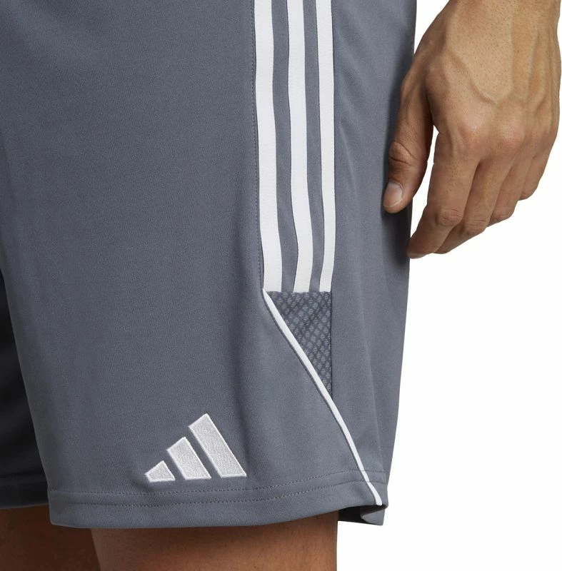Shorce për meshkuj adidas Tiro 23, gri
