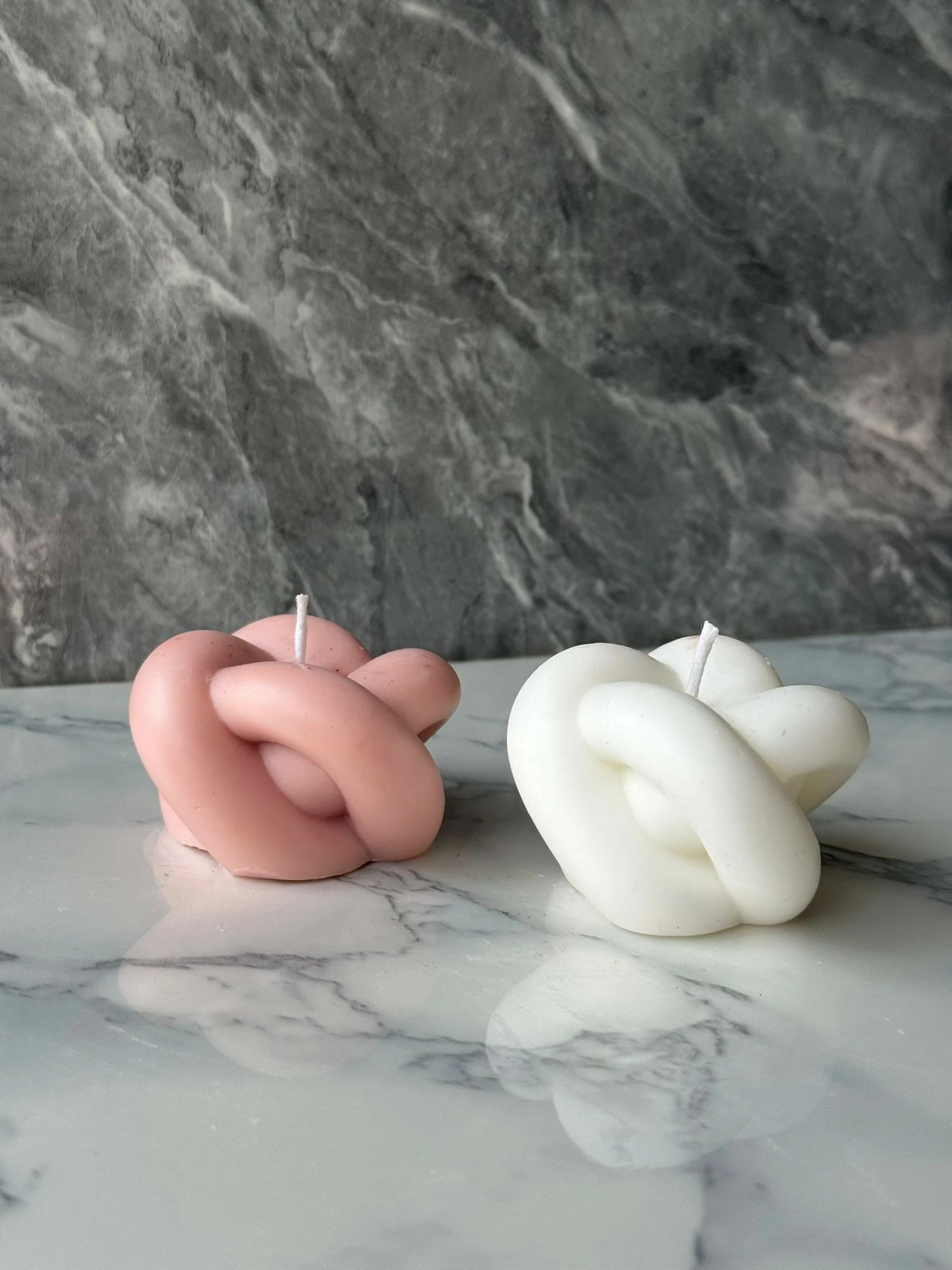 Set qirinjsh (2 copë), Glamour Candle 42ST, rozë dhe e bardhë
