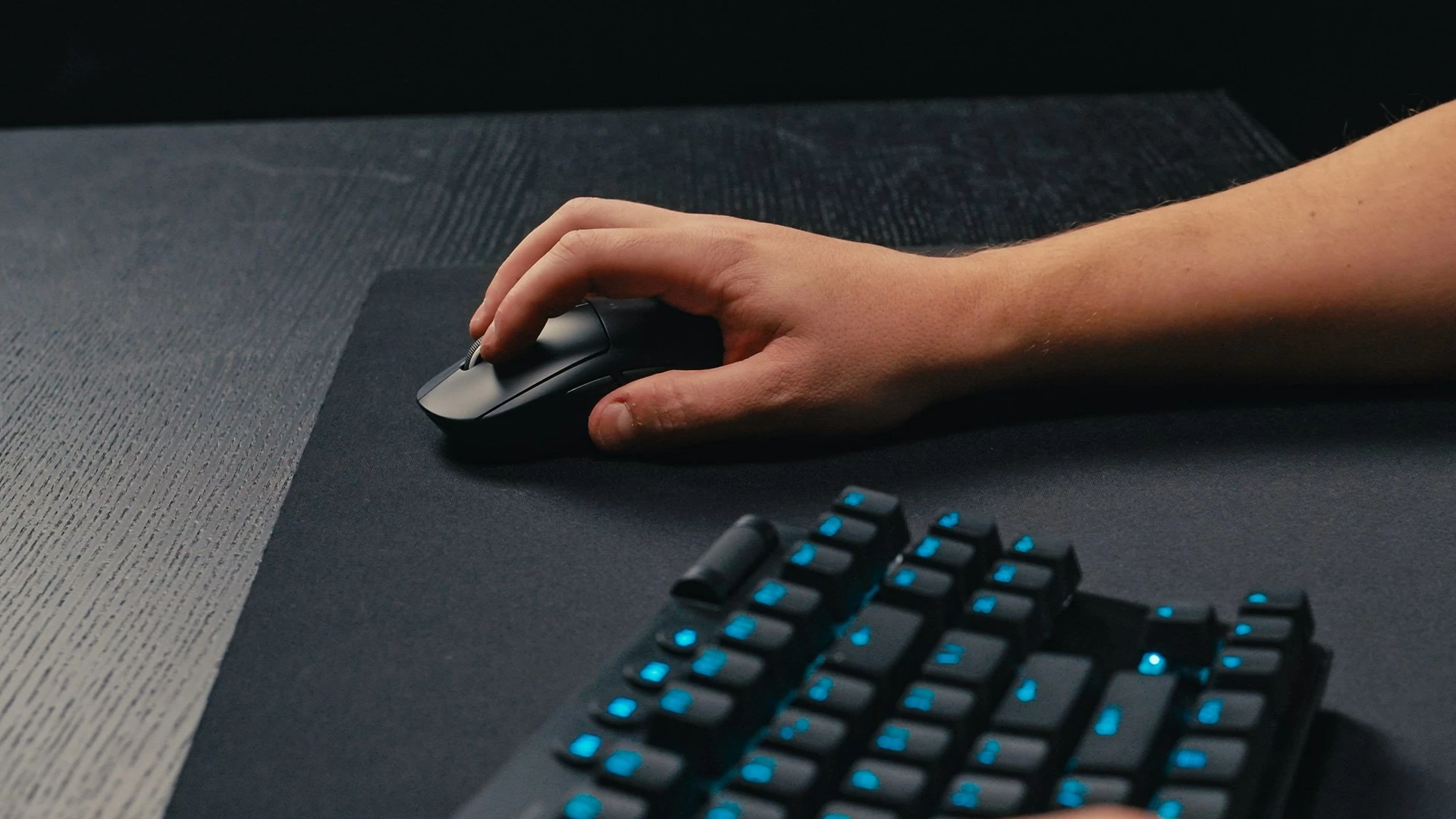Maus gaming Logitech G PRO X Superlight 910-006638, wireless, 32000 DPI, i bardhë