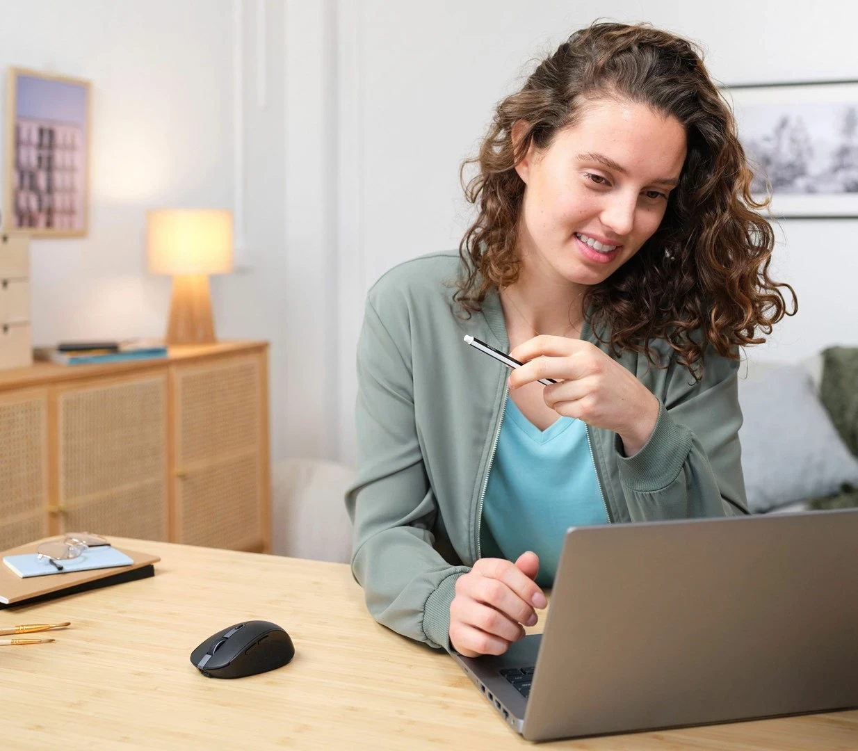 Maus Trust Ozaa, RF Wireless + Bluetooth, 3200 DPI, i zi