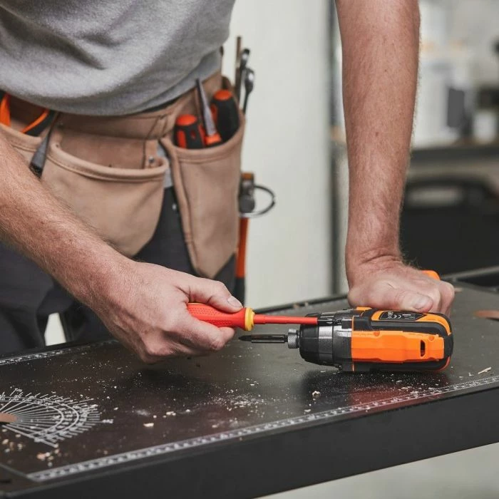 Set veglash dore VDE VONHAUS 3500066, 15 copë, kuqe/verdhë, me çantë