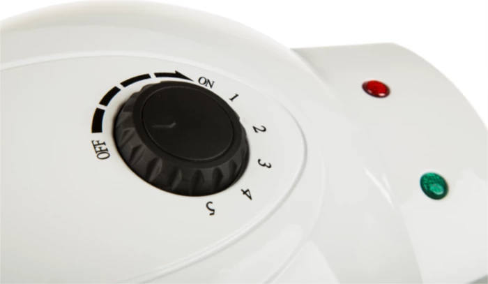 Pjekës waffle Camry CR3022 1000 W, 5 waffle në formë zemre, shtresë qeramike jo-ngjitëse, i bardhë