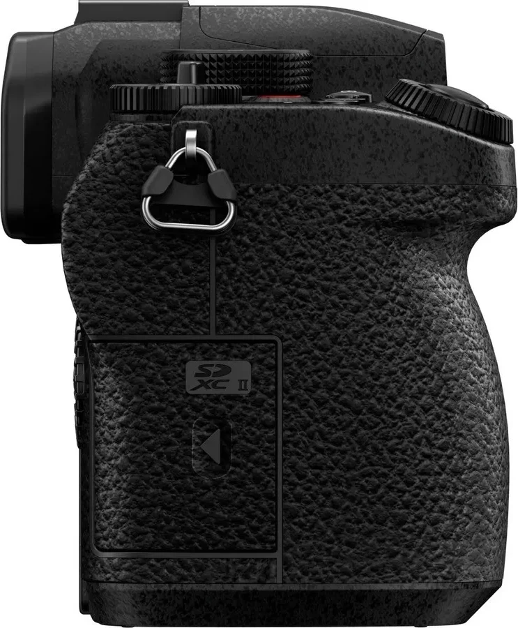 Kamerë pa pasqyrë Panasonic LUMIX G97 me objektiv VARIO 12-60mm F/3.5-5.6, e zezë